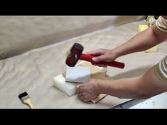 Adhésif pour le stratifié de PVC